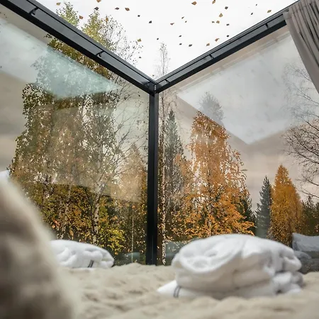 Aava Glass Igloos Resort *